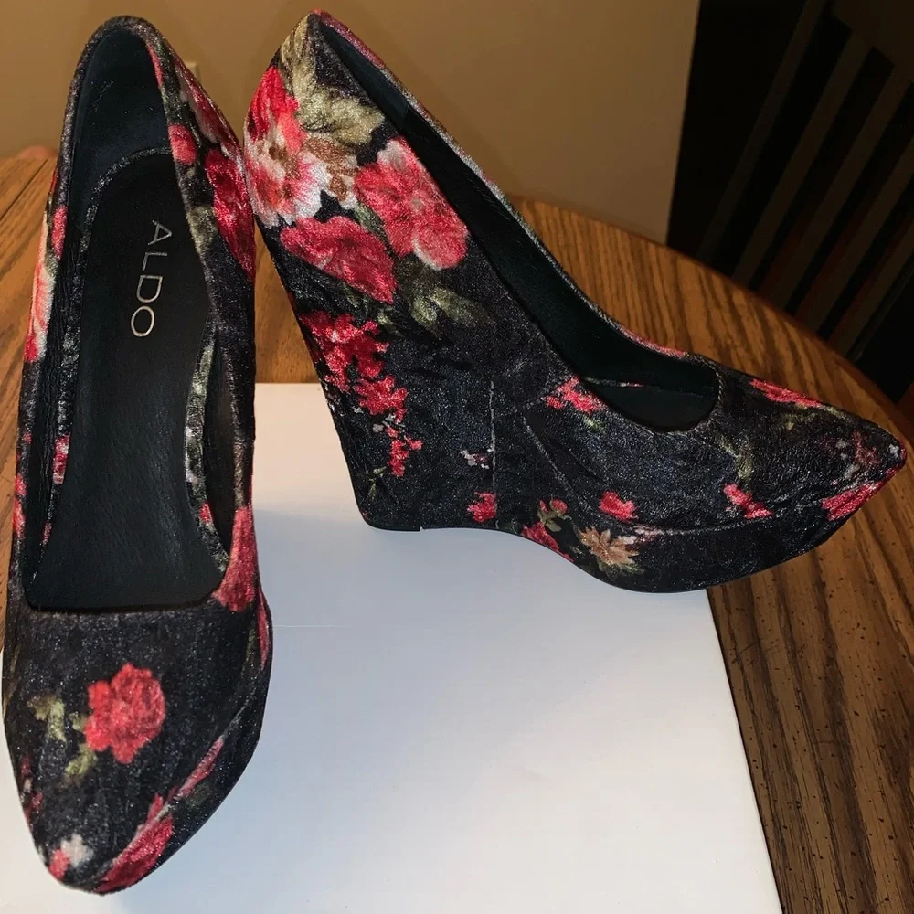 Aldo Black Velvet Wedge Platforms with Red Floral Print